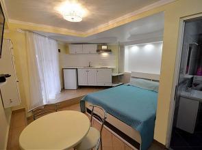 More More Byudzhet 5 Apartments