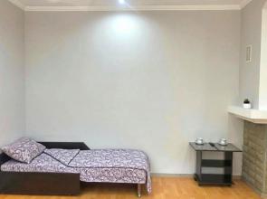 Star House Oktyabryskaya 39 Apartments