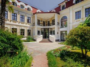 Hotel Grand-Otel (osnovan V 1901 Godu)