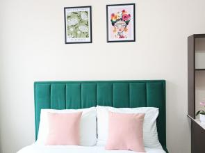 Stilnaya Kvartira Na Gayve Apartments