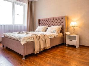 V Tsentre Goroda S Vidom Na Park Apartment