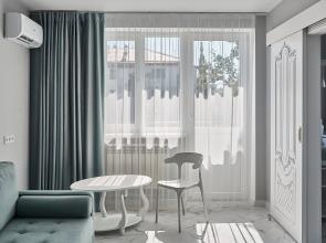 Vidovaya S Balkonom U Hersonesa V Sevastopole Flat