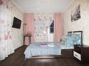U Kremlya Dom 3 Apartments