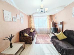 Na Komsomolskoy Flat