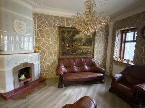 Na Kerchenskoj Apartments