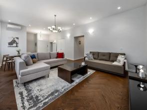 4-komnatnye HomeApart K. Marksa, 30 Apartments