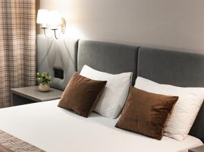 Travertin Siesta Apartments