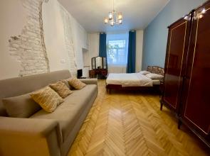 Italyyanskaya 12 Apartments