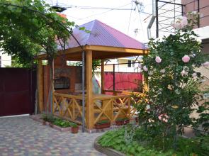 Dvorik Italii Guest house