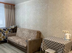 V Novostroyke Na Komsomolskoy Flat