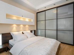 Ladgorna Na Marksa 8 Apartments