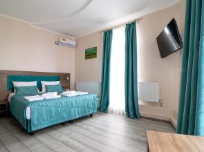 Na Botkinskoj 2v Apartments 3