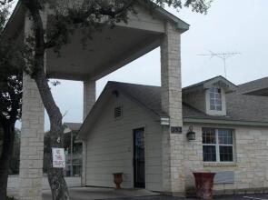 Cedar Creek Inn Hotel