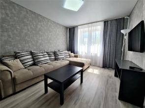 Na Bolshoy Mashekovskoy 12 Apartments