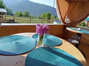 Baza Otdykha Khan Altay