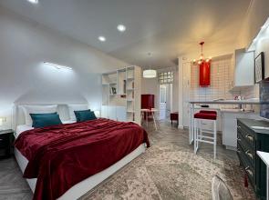 Dizaynerskie S Vidom Na Naberezhnuyu Apartments