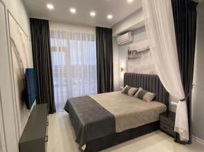 Aquadeluxe apartment with city view 1