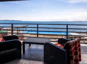 Elling Na Beregu Morya Private house