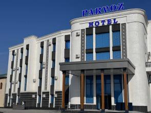 Parvoz Hotel