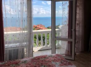 Studiya S Vidom Na More Apartments