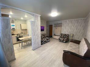 Kvartira 3-Kh Komn. Kvartira. Tsentr Goroda Flat