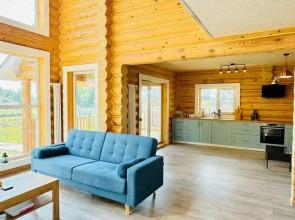 U bolshoy vody na Ruzskom vodokhranilische Private house