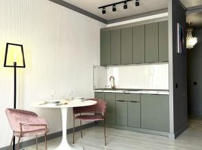 Na Monastyrskoy 46 Flat