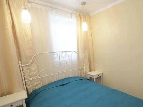 More More 8 Apartments