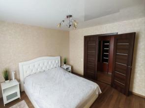 Pl. Svobody Lenina 28 Flat