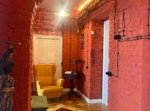 V Samom Tsentre Goroda Flat