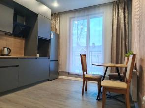 Uyutnaya v Rayone Aeroporta Flat