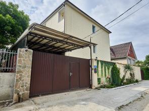 Orehovyij 13 Plyaho Guest House