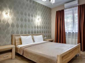 Surname Deluxe Apartments 21