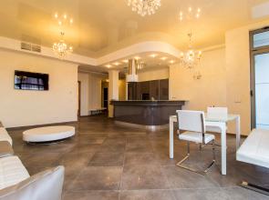 Apartment Dacha Shteingoltsa 7