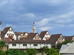 Longvina Guest House