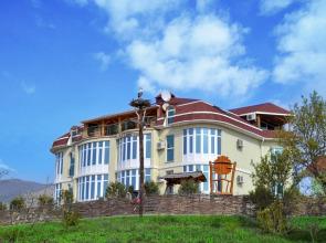 Vorob'inoe Gnezdo Guest House