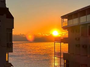 S Pryamym Vykhodom So Dvora Na Plyazh Flat