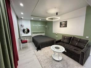 Na Ulitse Eskadronnoy 13 Flat