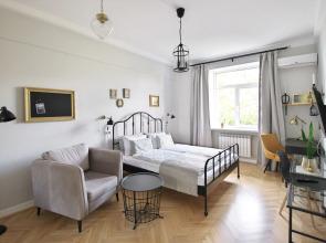 Komfort I Uyut V Tikhom Tsentre Flat