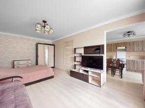 Na Pervomajskoj Flat