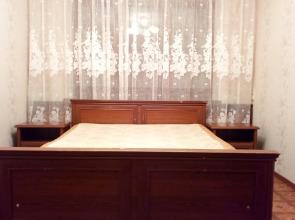 4kh Komnatnyye Na Ul Sverdlova 48 Apartments