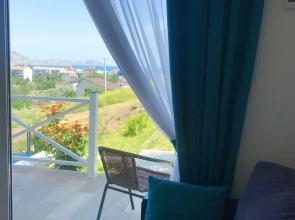 Vyshe Neba Koktebel 3 Apartments