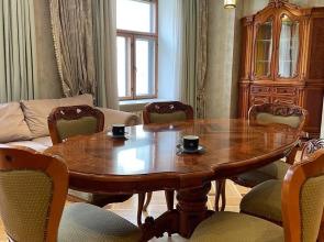 Feshenebelnaya V Serdtse Goroda Flat