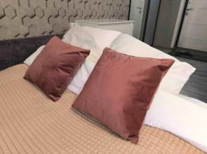 V Tsentre Goroda Flat