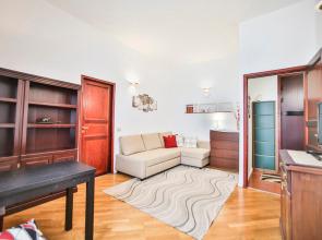 Na Naberezhnoj Fontanki Apartments