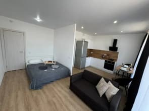 V Luchsem rayone zhk zeleniy park Flat