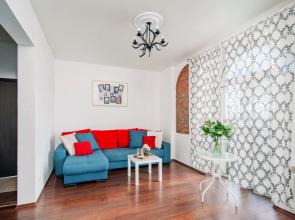 Chetyrekhkomnatnye v Tsentre Apartments