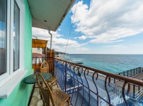 Plyazhnyye na Drazhinskogo 7a Apartments, 9