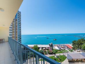 Orjonikidze 11/1 Flat 4