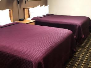 Coratel Inn&Suites Mankato Hotel